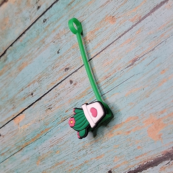 Cactus Straw Topper - Picture 2 of 5